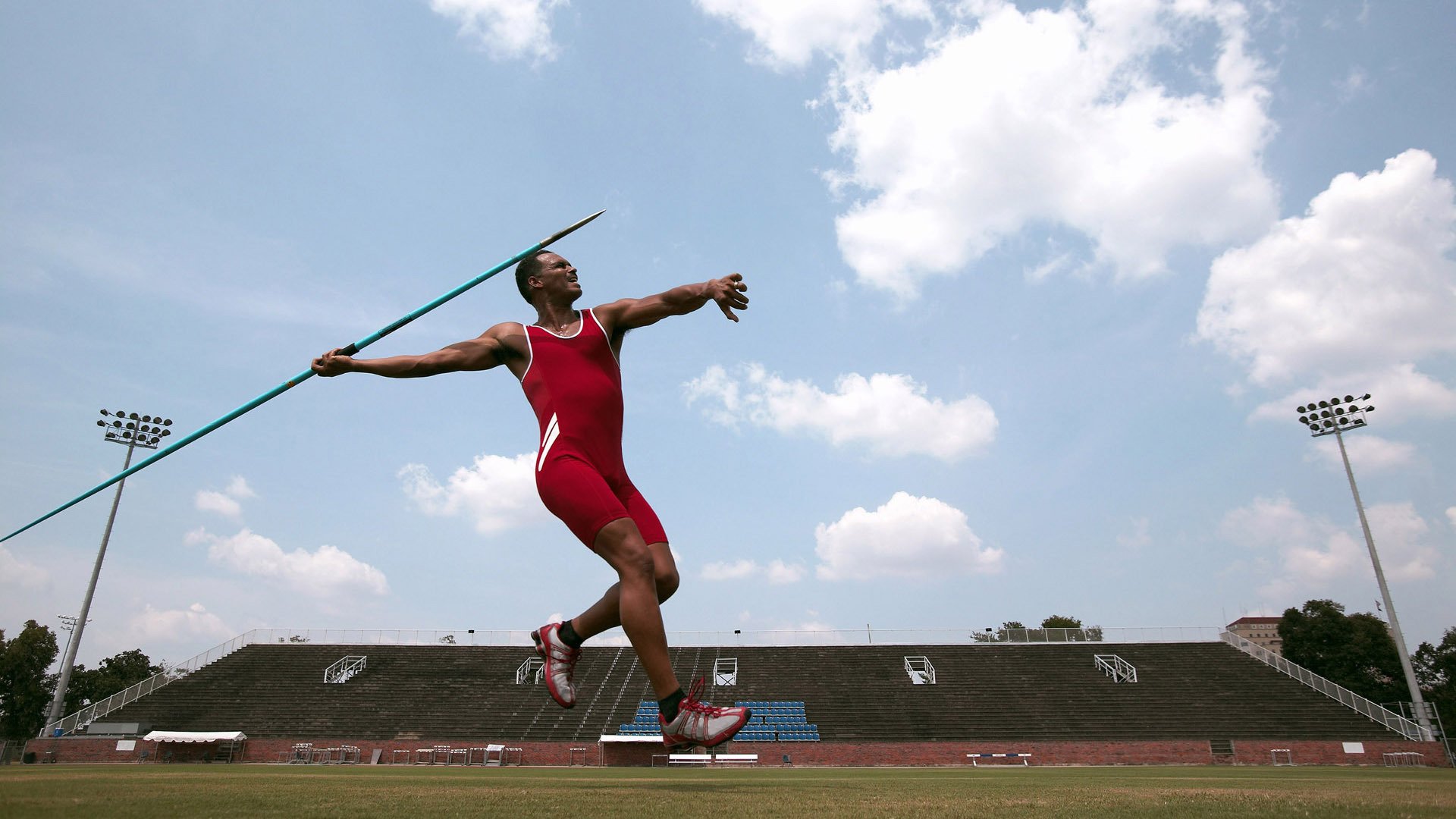 中小学体能训练手册发布推广科学锻炼方法,中小学生体能锻炼视频